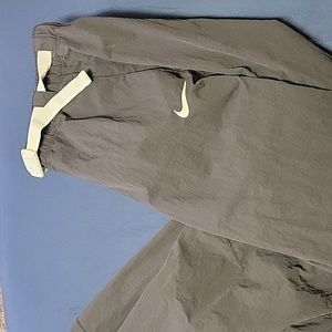 Nike Womens Sportswear Tech Pac Woven Pants